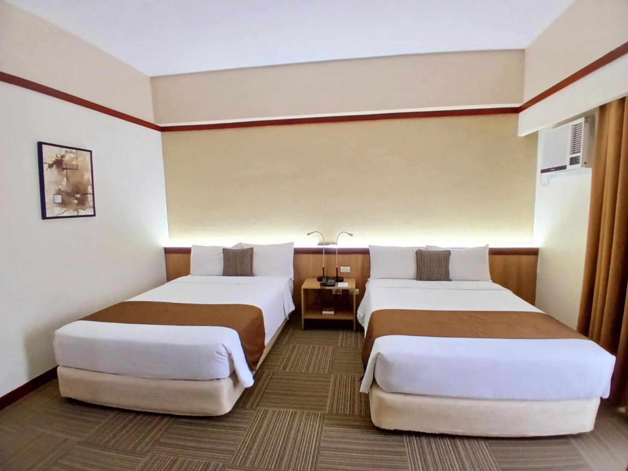 Dohera Hotel Cebu Exterior photo